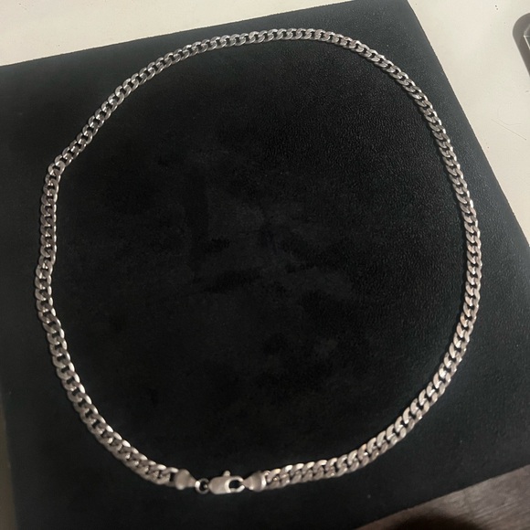 .925 Silver Chain Necklace 24”